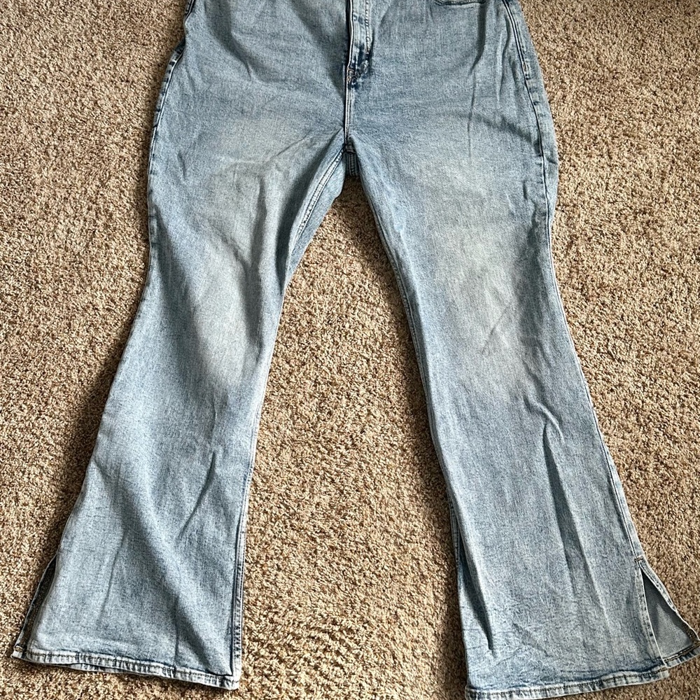 Old Navy Light Blue High Rise Flare Jeans With Secret Smooth Pockets
